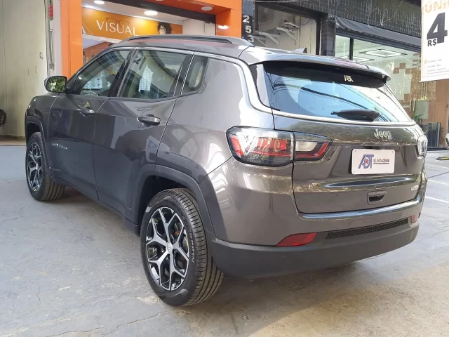 JEEP COMPASS - Imagem 9
