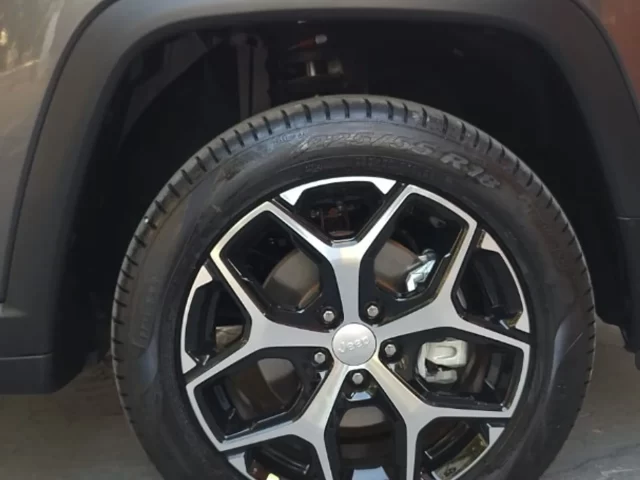 JEEP COMPASS - Imagem 10