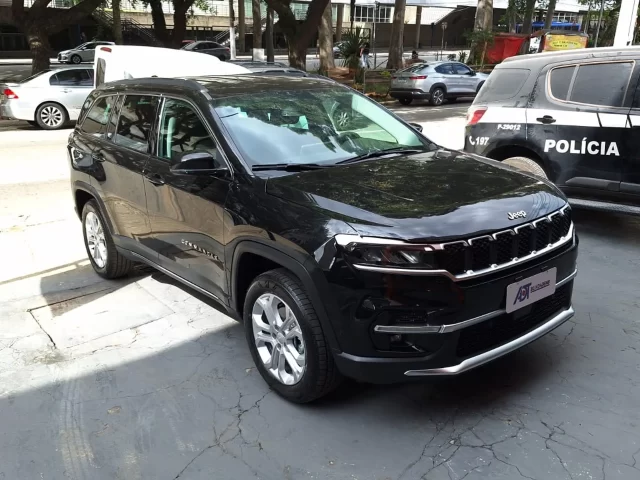 JEEP COMMANDER - Imagem 3