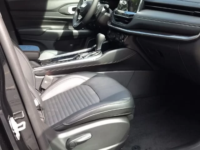 JEEP COMMANDER - Imagem 11