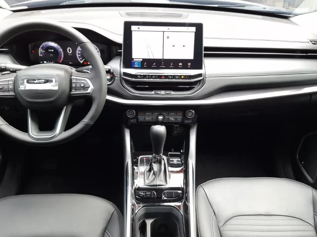 JEEP COMMANDER - Imagem 17